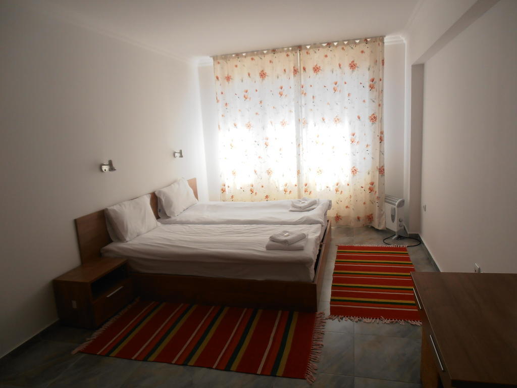 Monastery 3 Apartments Tmf Pamporowo Zimmer foto